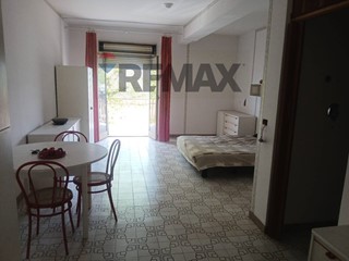 Monolocale in Vendita a Giardini Naxos, 40'000&euro;, 41 m²