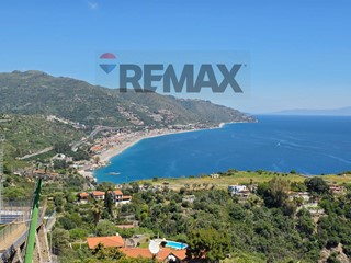 Trilocale in Vendita a Taormina, 299'000&euro;, 60 m²