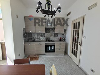 Appartamento in Vendita a Siracusa, 70'000&euro;, 112 m²