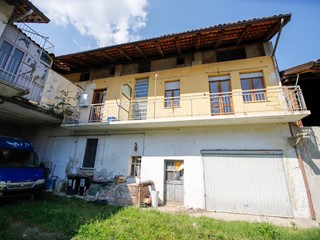 Trilocale in Vendita a Foglizzo, 35'000&euro;, 84 m²