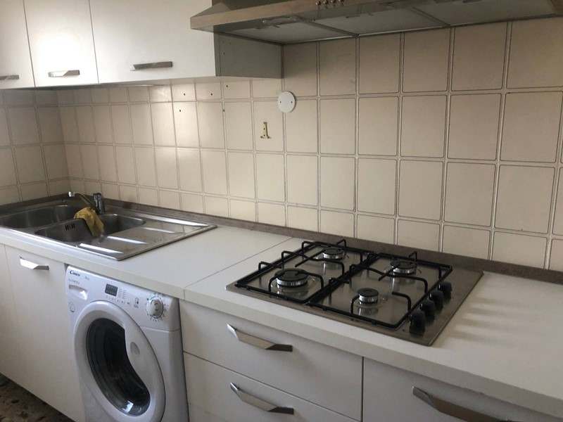 Appartamento in Affitto a Pisa, 1'200&euro;, 110 m²