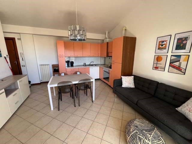 Trilocale in Affitto a Fano, 1'800&euro;, 90 m²