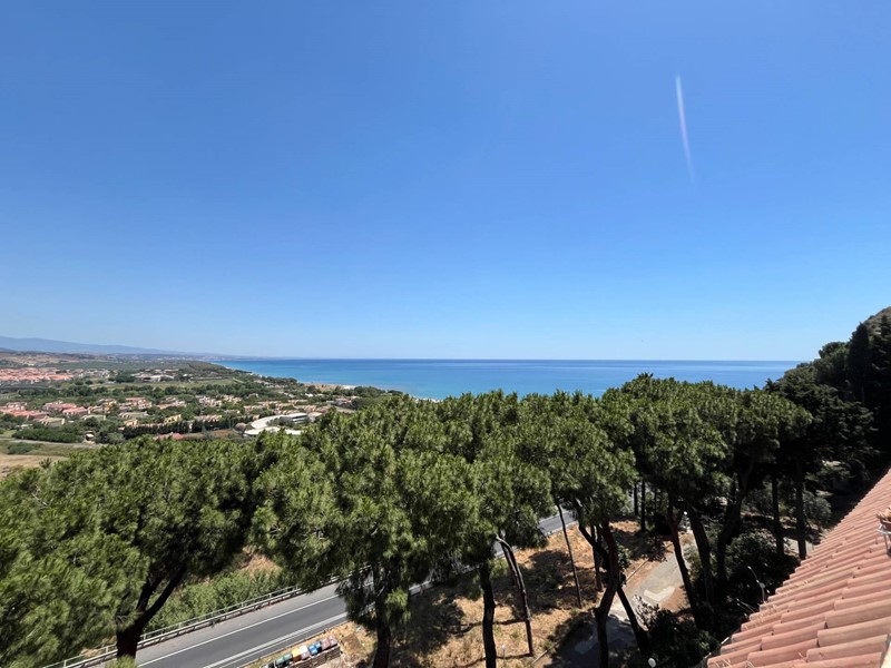 Quadrilocale in Affitto a Stalettì, 1'200&euro;, 100 m²
