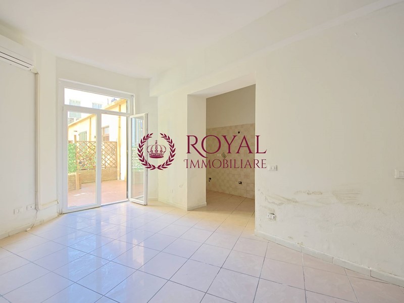 Monolocale in Vendita a Livorno, 75'000&euro;, 50 m²