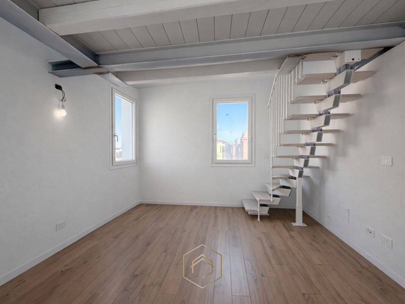 Quadrilocale in Vendita a Ferrara, 256'000&euro;, 90 m²