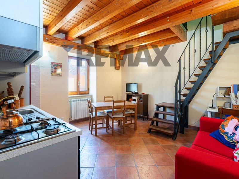 Trilocale in Vendita a Capena, 85'000&euro;, 80 m²