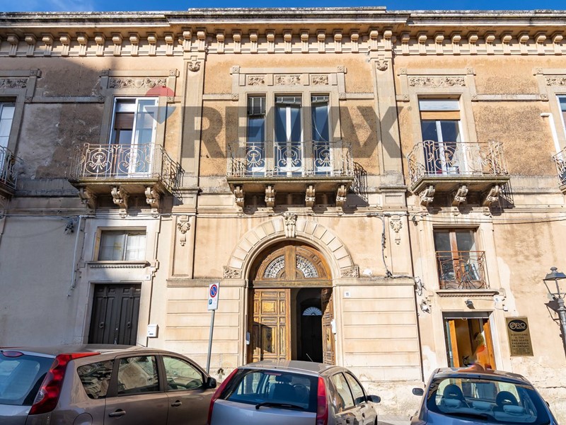 Trilocale in Vendita a Palazzolo Acreide, 110'000&euro;, 100 m²