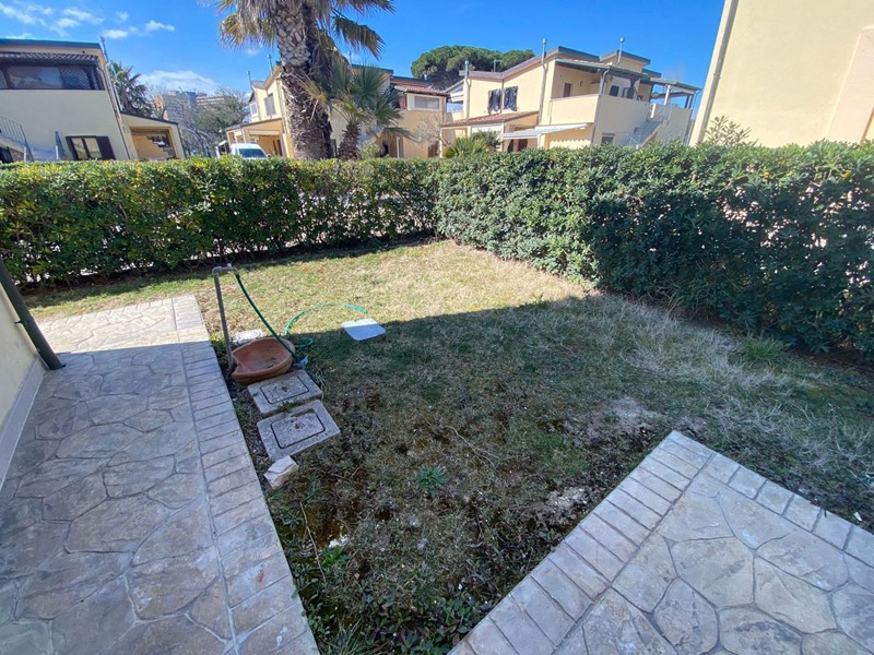 Trilocale in Vendita a Porto Recanati, 200'000&euro;, 70 m², arredato