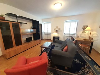 Bilocale in Affitto a Trieste, 900&euro;, 99 m², arredato