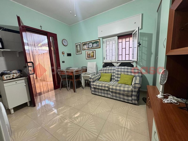 Trilocale in Vendita a Pulsano, 68'000&euro;, 45 m²