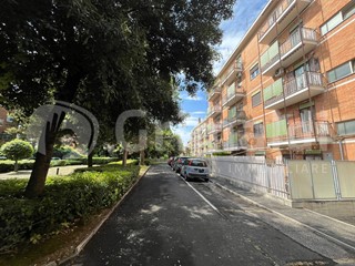 Trilocale in Vendita a Roma, 349'000&euro;, 71 m²