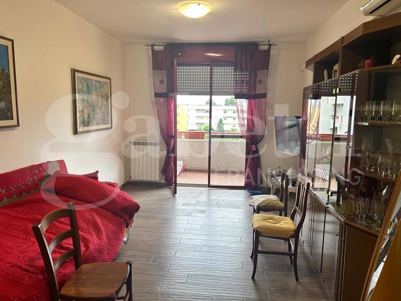 Quadrilocale in Vendita a Latina, 88'000&euro;, 90 m²