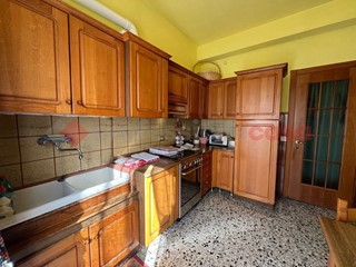 Appartamento in Vendita a Verona, 400'000&euro;, 120 m²