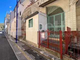 Bilocale in Vendita a Vitulazio, 16'000&euro;, 25 m²