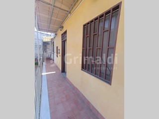 Bilocale in Vendita a Casoria, 75'000&euro;, 50 m²
