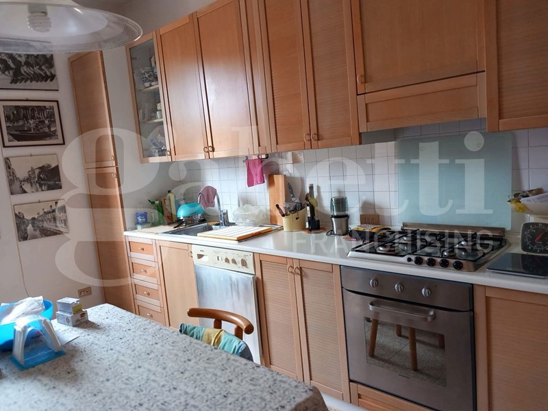 Trilocale in Vendita a Venezia, 245'000&euro;, 60 m², arredato