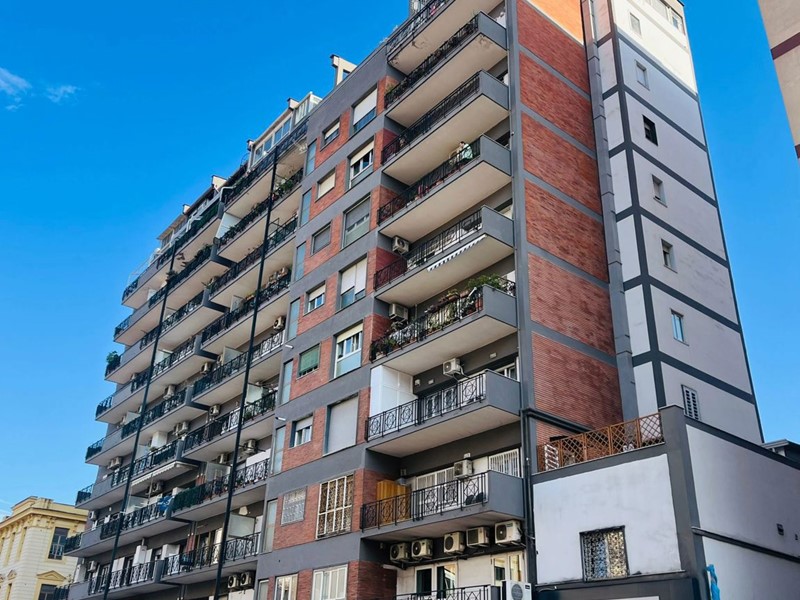 Quadrilocale in Affitto a Napoli, 1'300&euro;, 115 m²