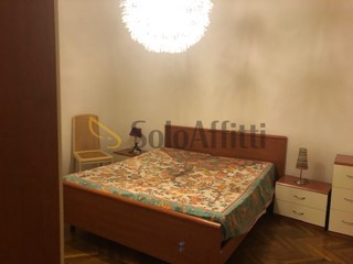 Bilocale in Affitto a Trieste, zona San Giacomo, 500&euro;, 45 m², arredato