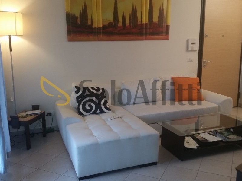 Trilocale in Affitto a Siena, zona Zona Stazione, 760&euro;, 65 m², arredato, con Box