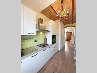 Quadrilocale in Affitto a La Spezia, zona NORD, 1'300&euro;, 75 m², arredato