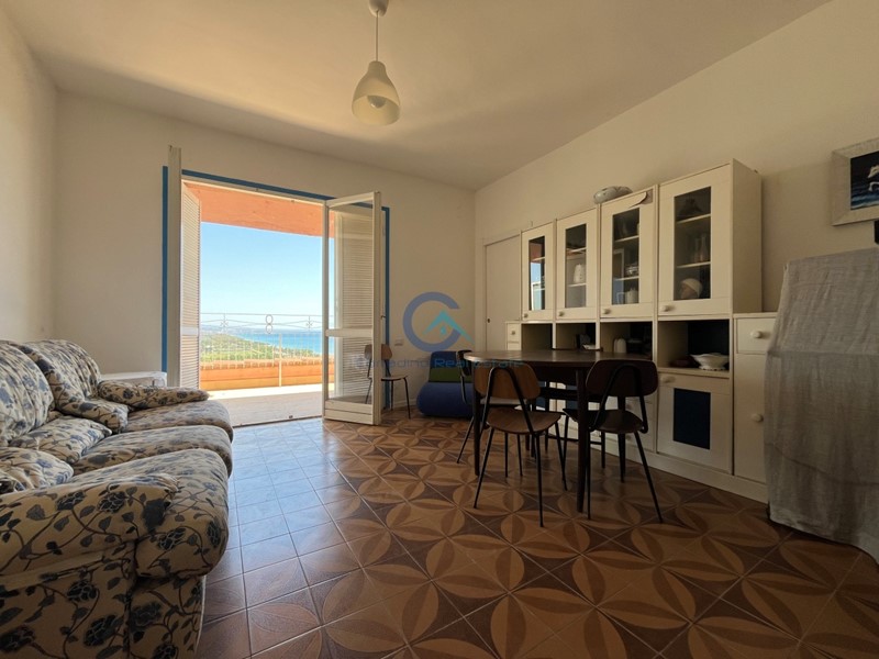 Quadrilocale in Affitto a Stalettì, 1'200&euro;, 100 m², arredato