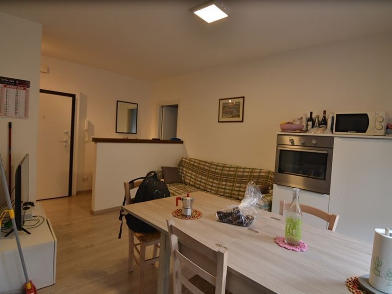 Trilocale in Vendita a Trento, 225'000&euro;, 75 m², arredato