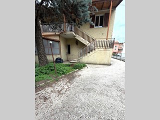 Appartamento in Vendita a Senigallia, 280'000&euro;, 112 m², arredato, con Box