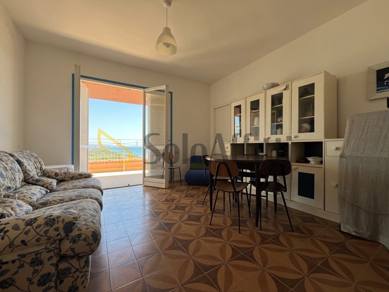 Quadrilocale in Affitto a Stalettì, 1'200&euro;, 100 m², arredato