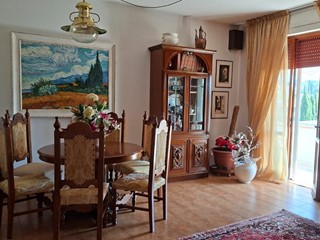 Appartamento in Vendita a Peccioli, 148'000&euro;, 140 m², arredato