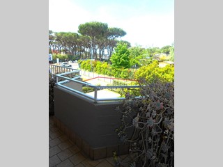 Trilocale in Vendita a Massa, zona Marina di Massa, 175'000&euro;, 45 m², arredato