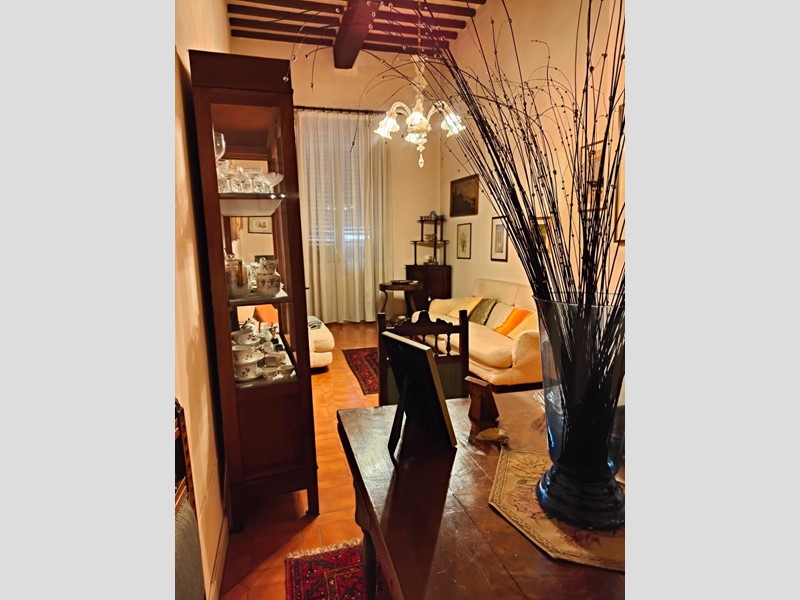 Appartamento in Vendita a Pisa, 389'000&euro;, 161 m²
