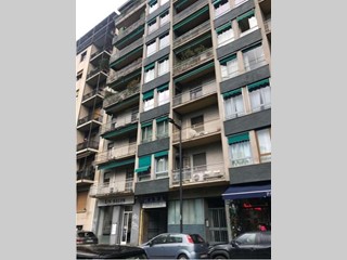 Appartamento in Vendita a Milano, 561'000&euro;, 135 m², con Box