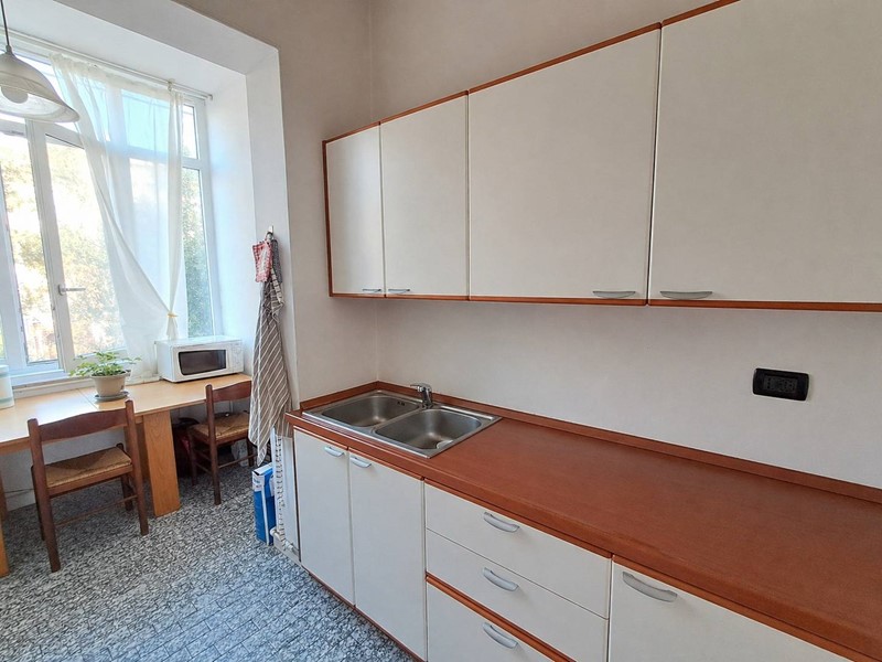 Quadrilocale in Vendita a Ferrara, 148'000&euro;, 75 m²