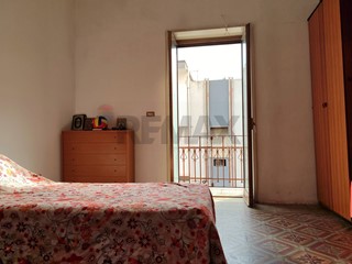 Trilocale in Vendita a Santa Teresa di Riva, 85'000&euro;, 80 m²
