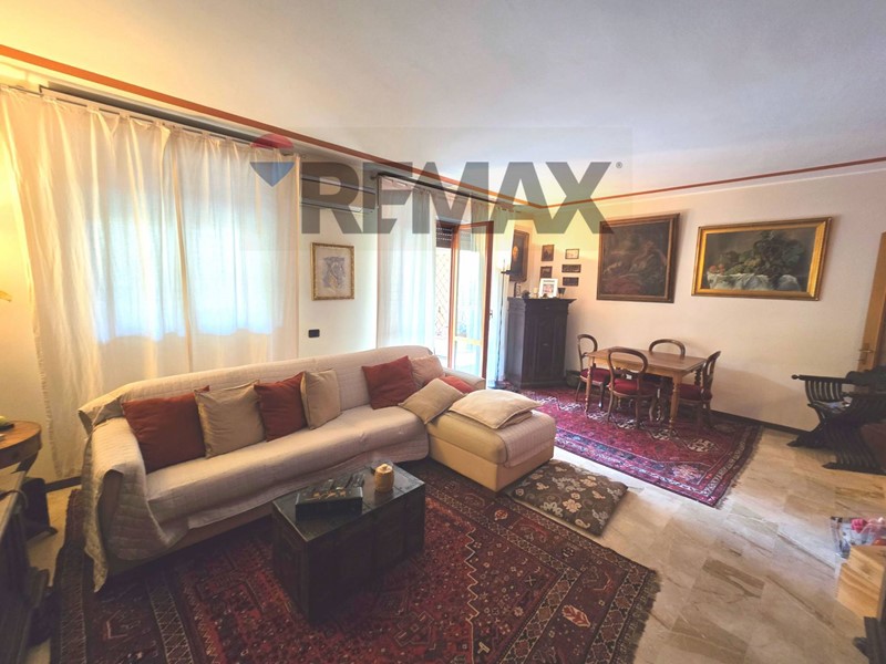 Quadrilocale in Vendita a Milano, 620'000&euro;, 158 m²