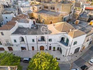 Appartamento in Vendita a Ceglie Messapica, 595'000&euro;, 464 m²