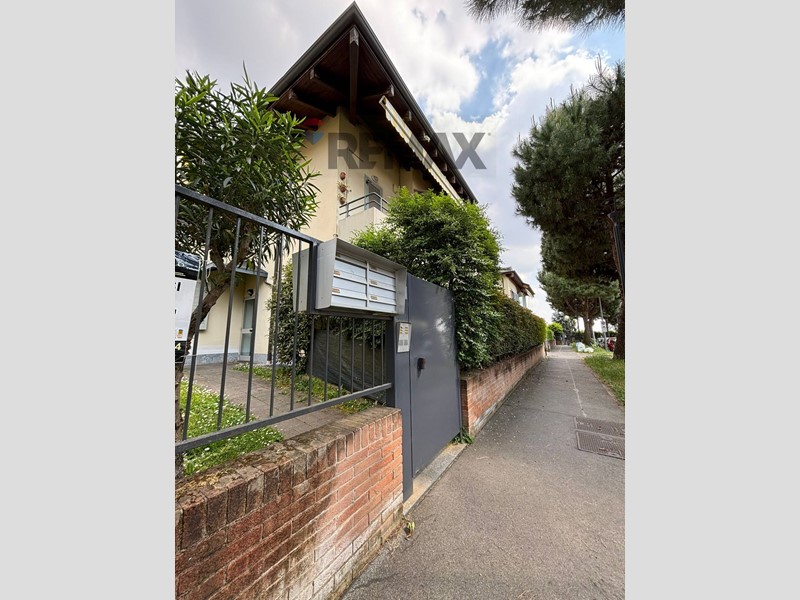 Bilocale in Vendita a Cassinetta di Lugagnano, 160'000&euro;, 72 m²
