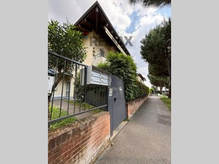 Bilocale in Vendita a Cassinetta di Lugagnano, 160'000&euro;, 72 m²