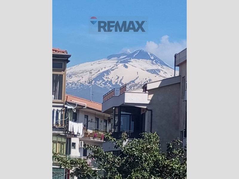 Appartamento in Vendita a Gravina di Catania, 155'000&euro;, 130 m²