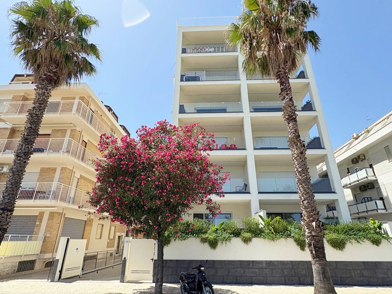 Attico in Vendita a San Benedetto del Tronto, 600'000&euro;, 75 m²