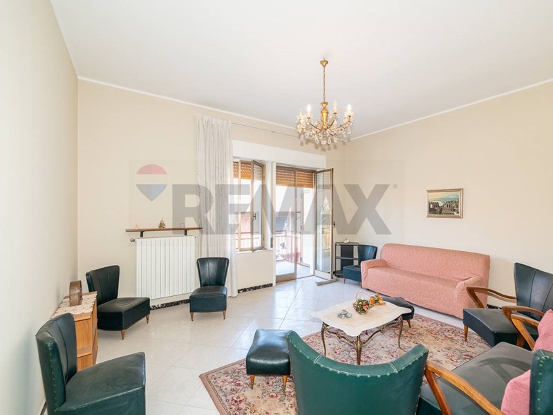 Appartamento in Vendita a Randazzo, 75'000&euro;, 123 m²