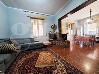 Appartamento in Vendita a Pontedera, 129'000&euro;, 100 m²