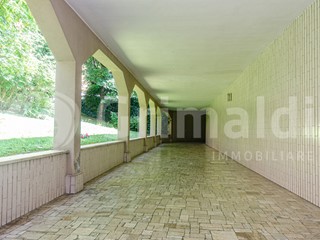 Quadrilocale in Vendita a Milano, 485'000&euro;, 117 m², arredato