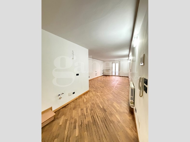 Monolocale in Vendita a Bologna, 215'000&euro;, 48 m²