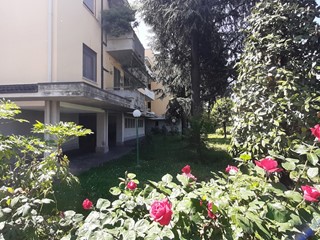 Quadrilocale in Vendita a Forlì, 170'000&euro;, 87 m², con Box