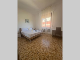Quadrilocale in Affitto a Siena, zona San Prospero, 800&euro;, 80 m², arredato