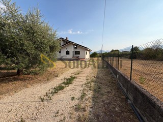 Appartamento in Affitto a Ferentino, 700&euro;, 80 m², arredato