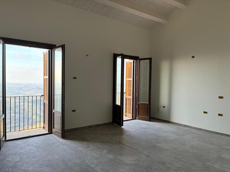 Appartamento in Vendita a Ripatransone, 270'000&euro;, 94 m²
