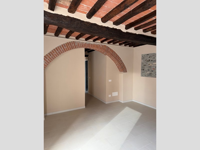 Quadrilocale in Vendita a Sarzana, 238'000&euro;, 97 m²