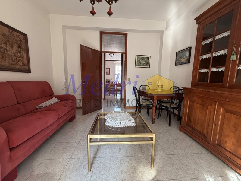 Appartamento in Vendita a Cesena, zona Sant'egidio, 187'000&euro;, 117 m², con Box